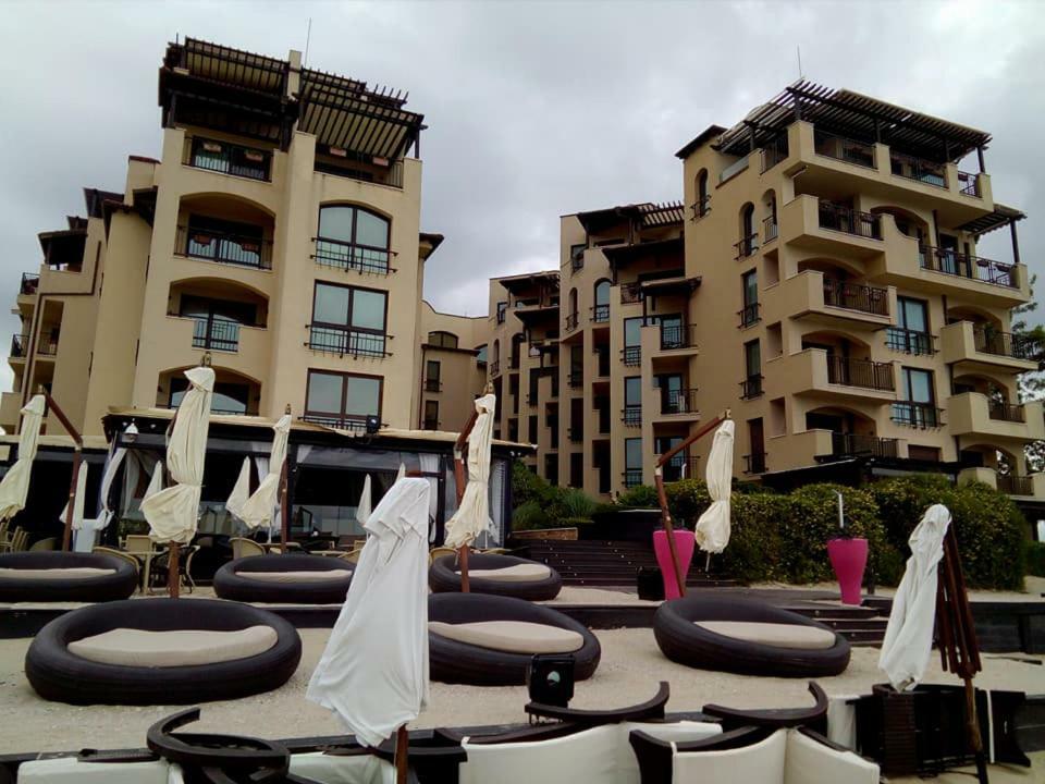 Boutique Studio At Oasis Vip Club Apartamento Sunny Beach Exterior foto