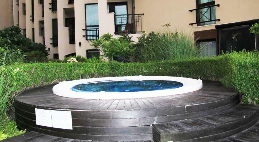 Boutique Studio At Oasis Vip Club Apartamento Sunny Beach Exterior foto